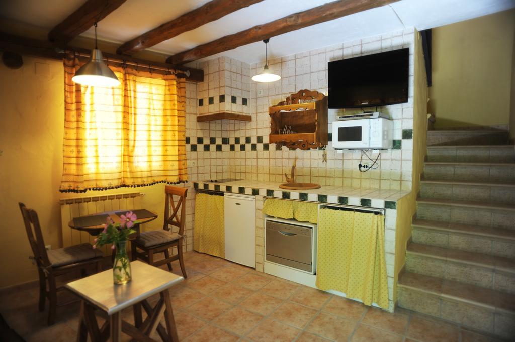 El Rincon De Monasterio Guest House Room photo