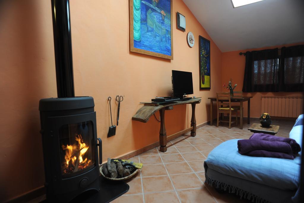 El Rincon De Monasterio Guest House Exterior photo