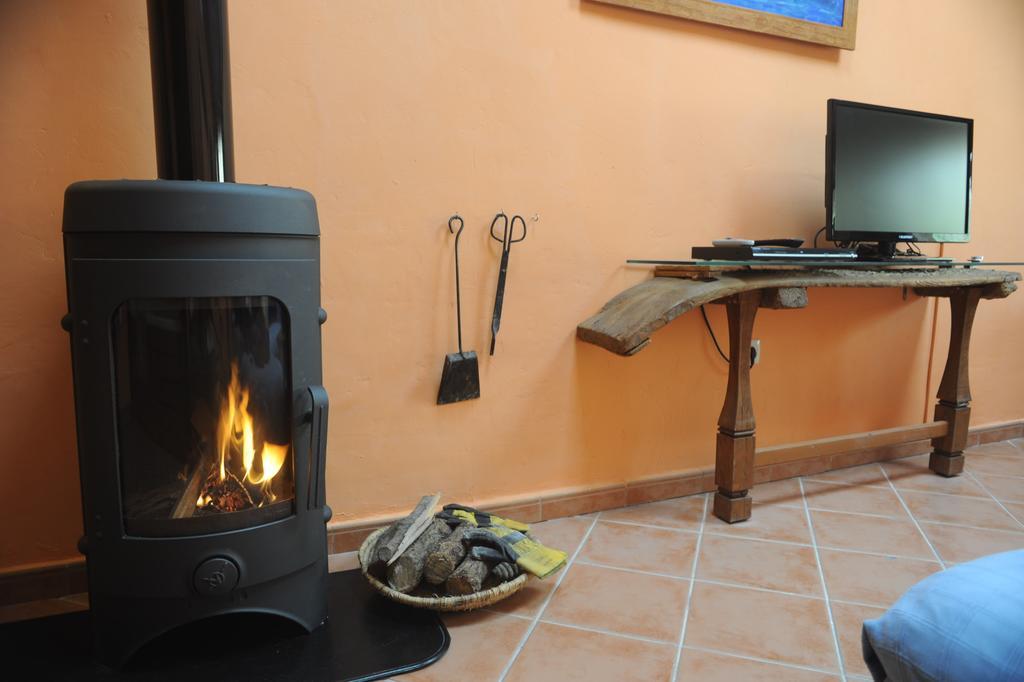 El Rincon De Monasterio Guest House Room photo